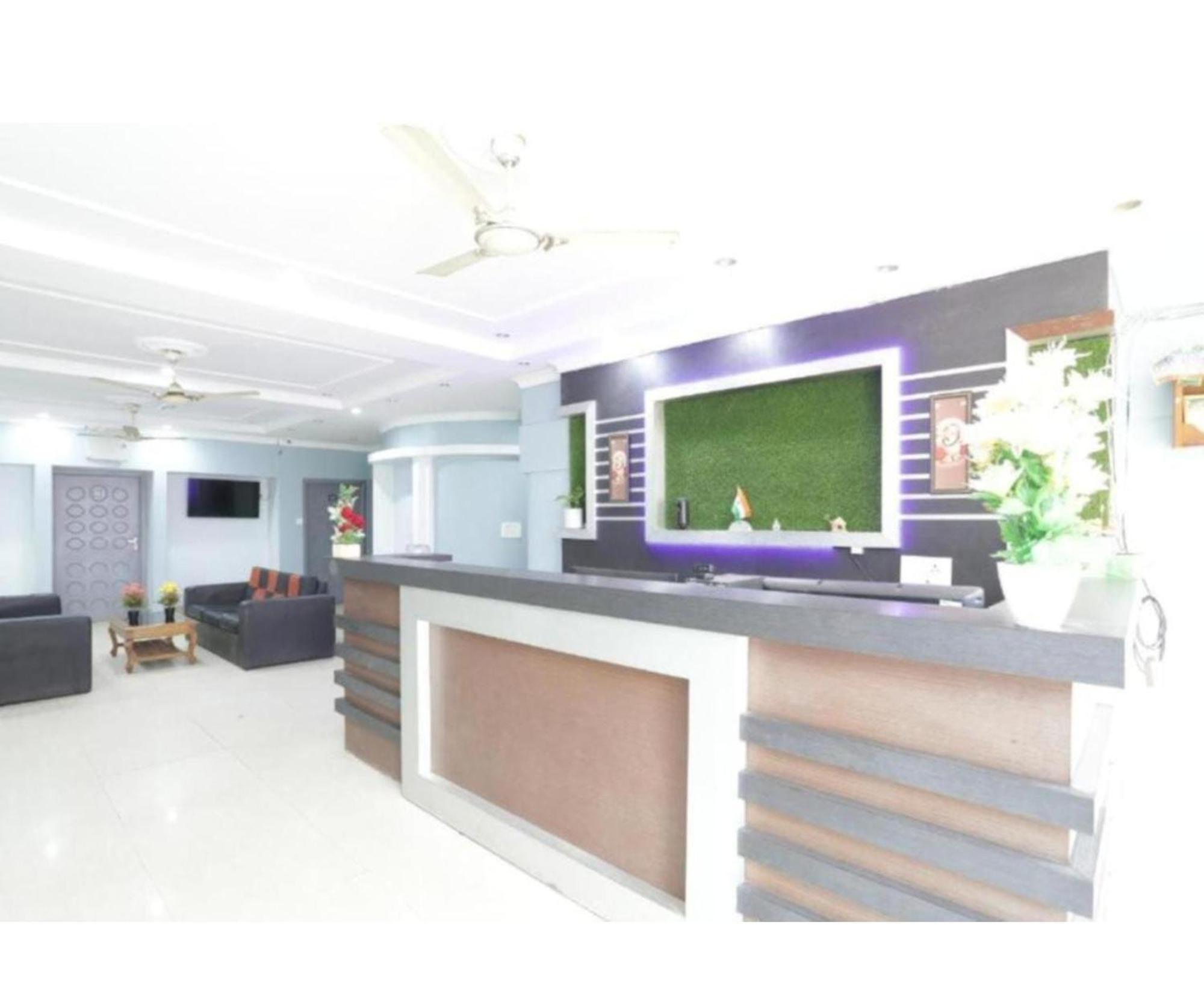 Day S Inn Luxury Stay Near Care Hospital In Budget Friendly Price Best Seller Bhubaneswar Luaran gambar