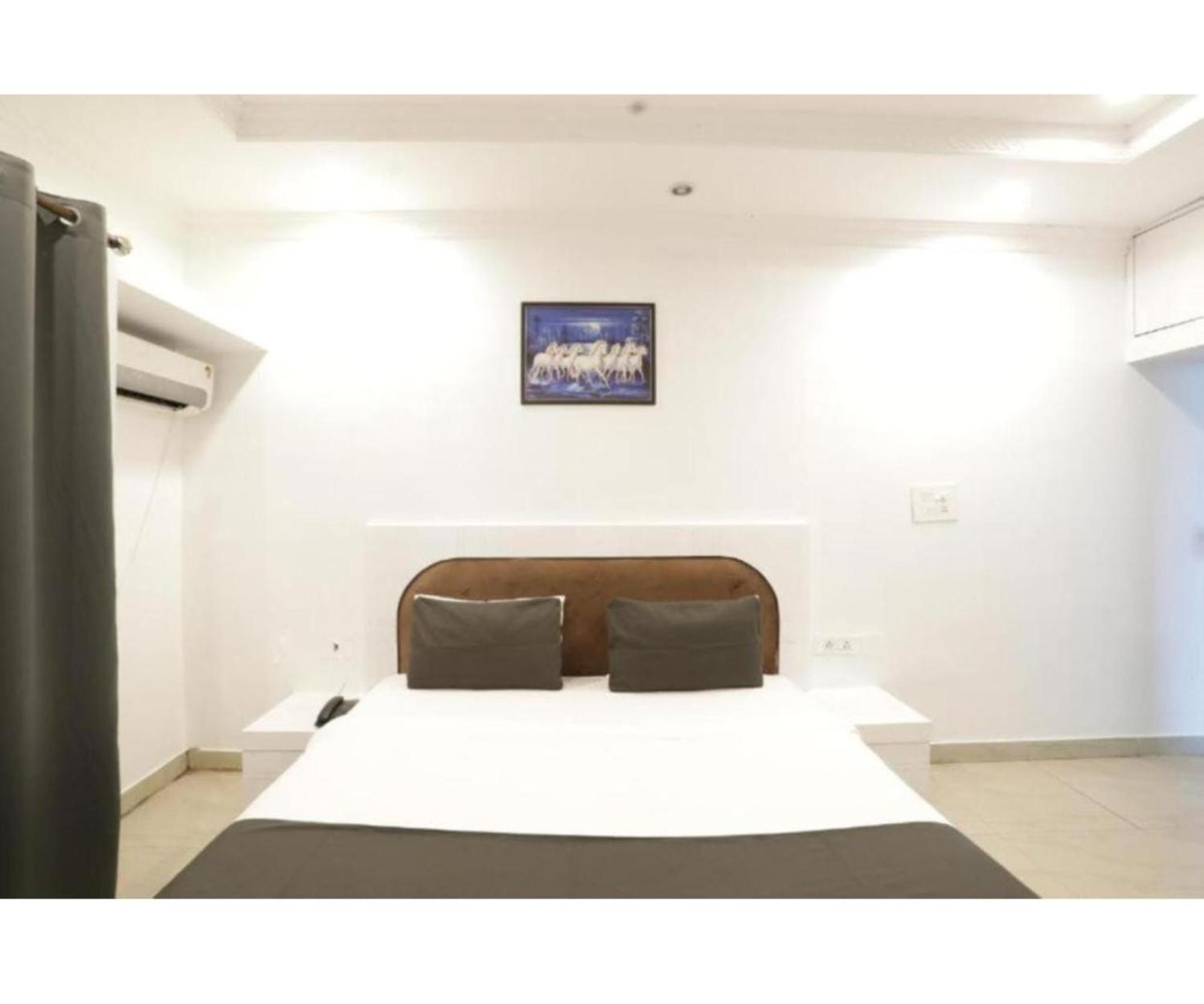 Day S Inn Luxury Stay Near Care Hospital In Budget Friendly Price Best Seller Bhubaneswar Luaran gambar